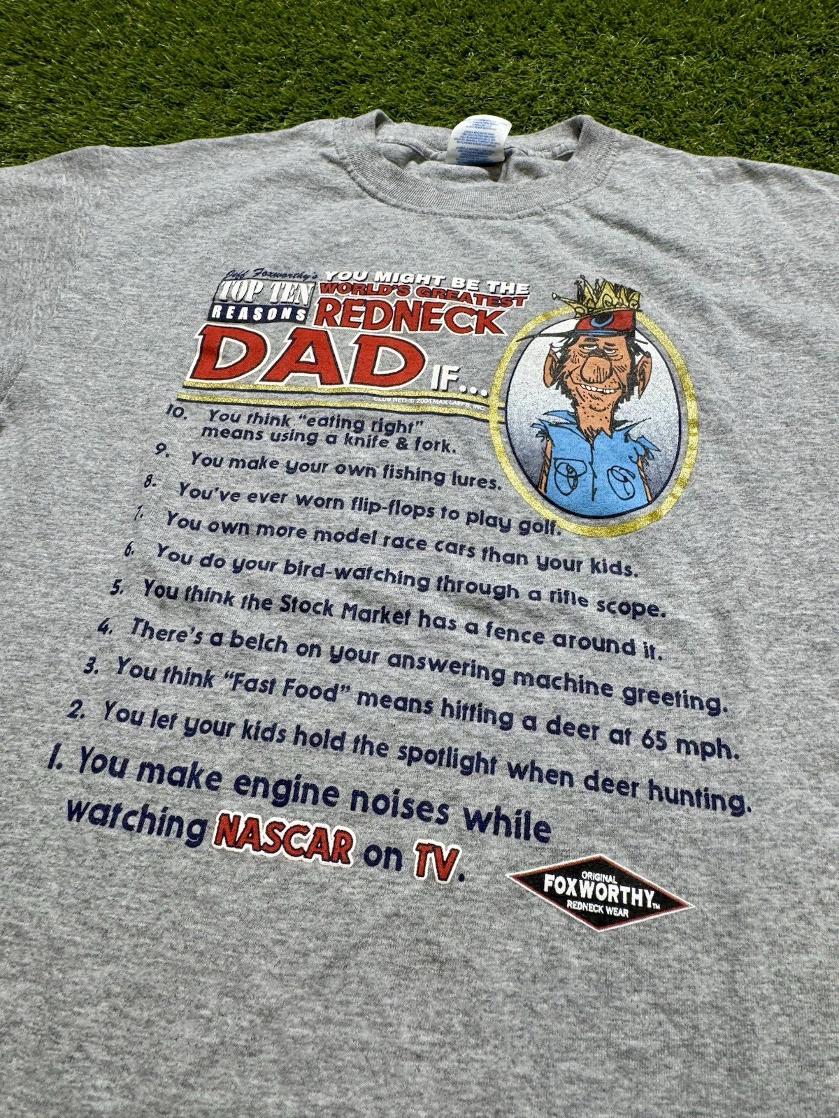 Funny Redneck Dad Men’s Graphic T-Shirt Size Medium Gray Grey NASCAR Hunting gallery