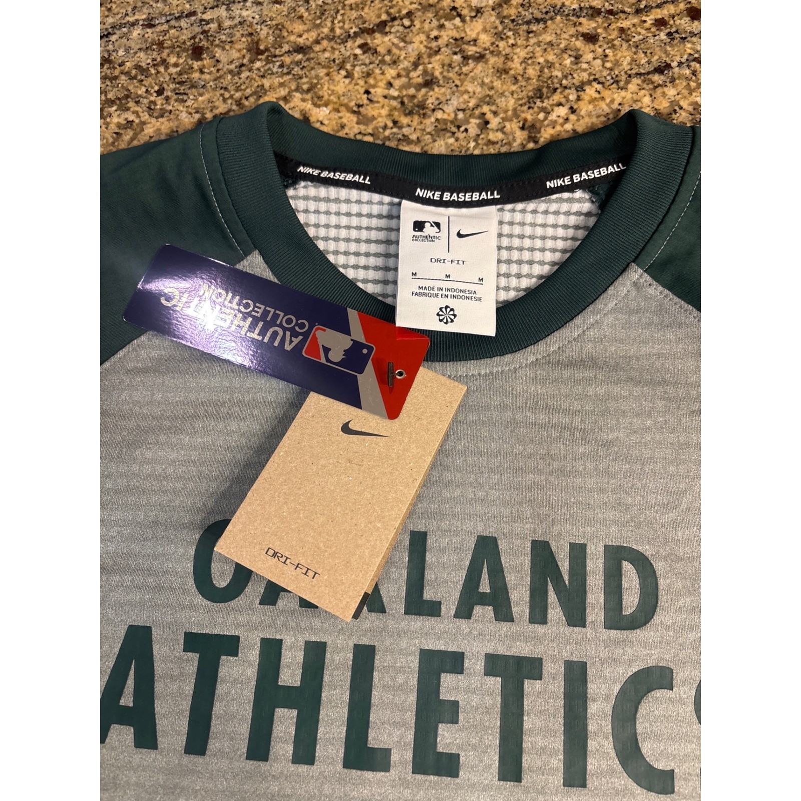 NWT Nike Oakland Athletics MLB Authentic Collection Dri-FIT Shirt Mens M Grey gallery