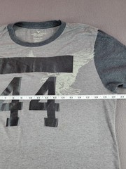 American Eagle Outfitters Men’s Medium Gray Classic Fit T-shirt Short-sleeve