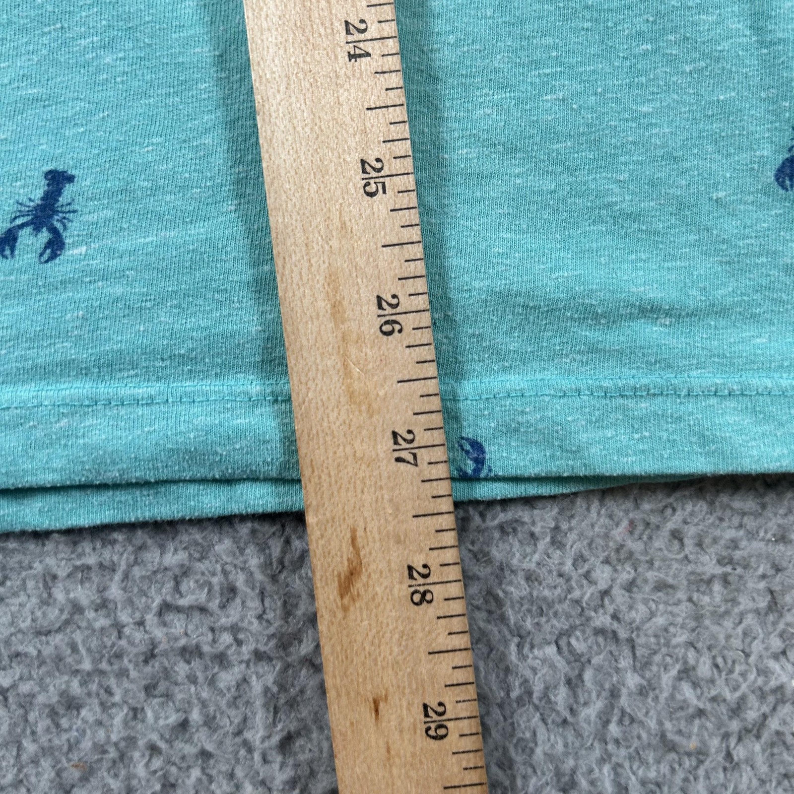 Old Navy Shirt Mens Large Green Lobster Print V-Neck Soft-Washed Graphic Tee gallery