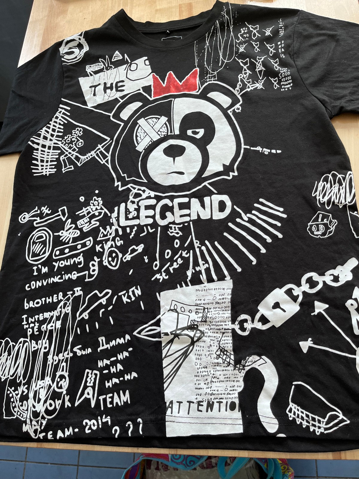 South Pole The Legend Graffiti Bear Graphics BLACK Tshirt - Men's Sz M gallery