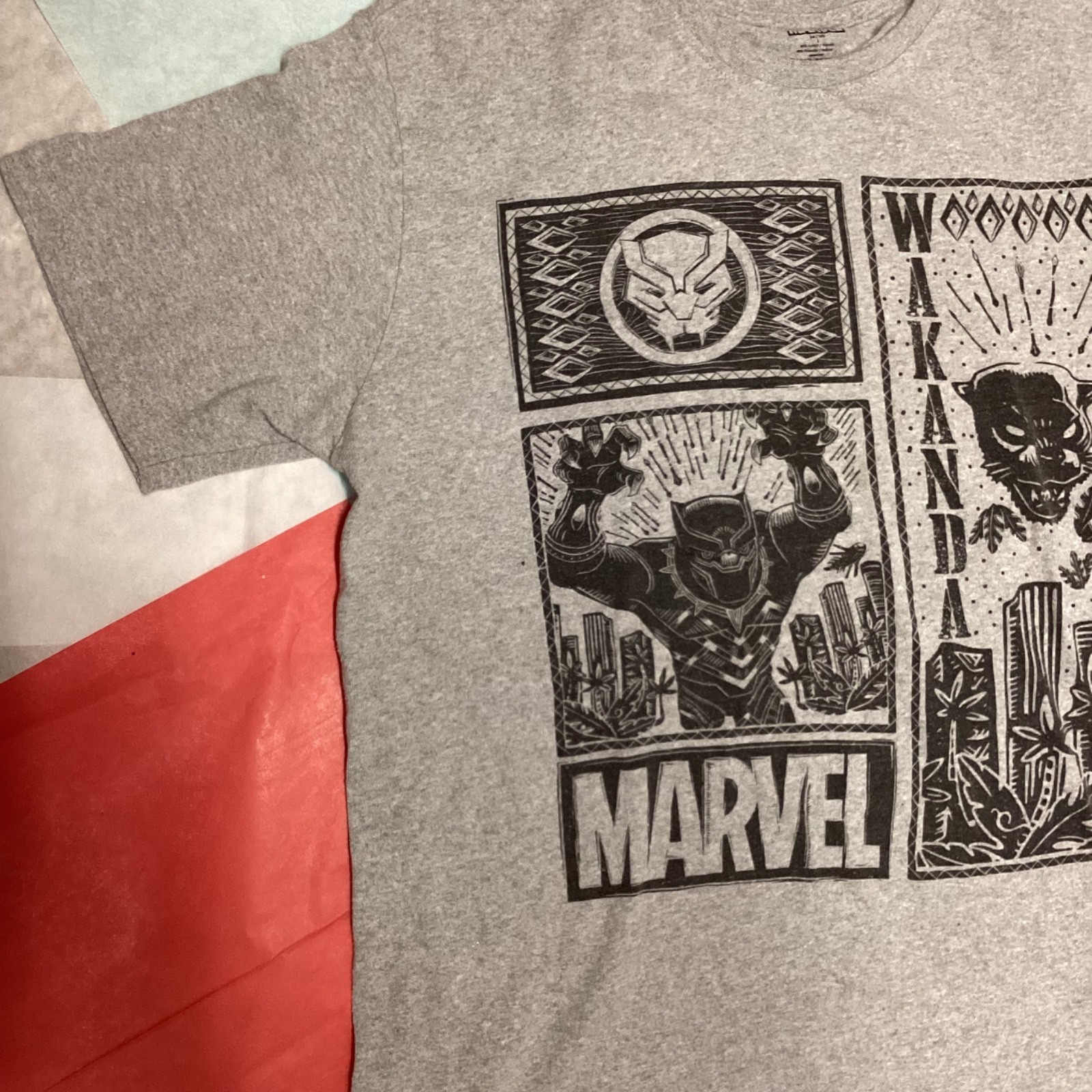 Black Panther Wakanda Gray Black Graphic T-Shirt Marvel L gallery