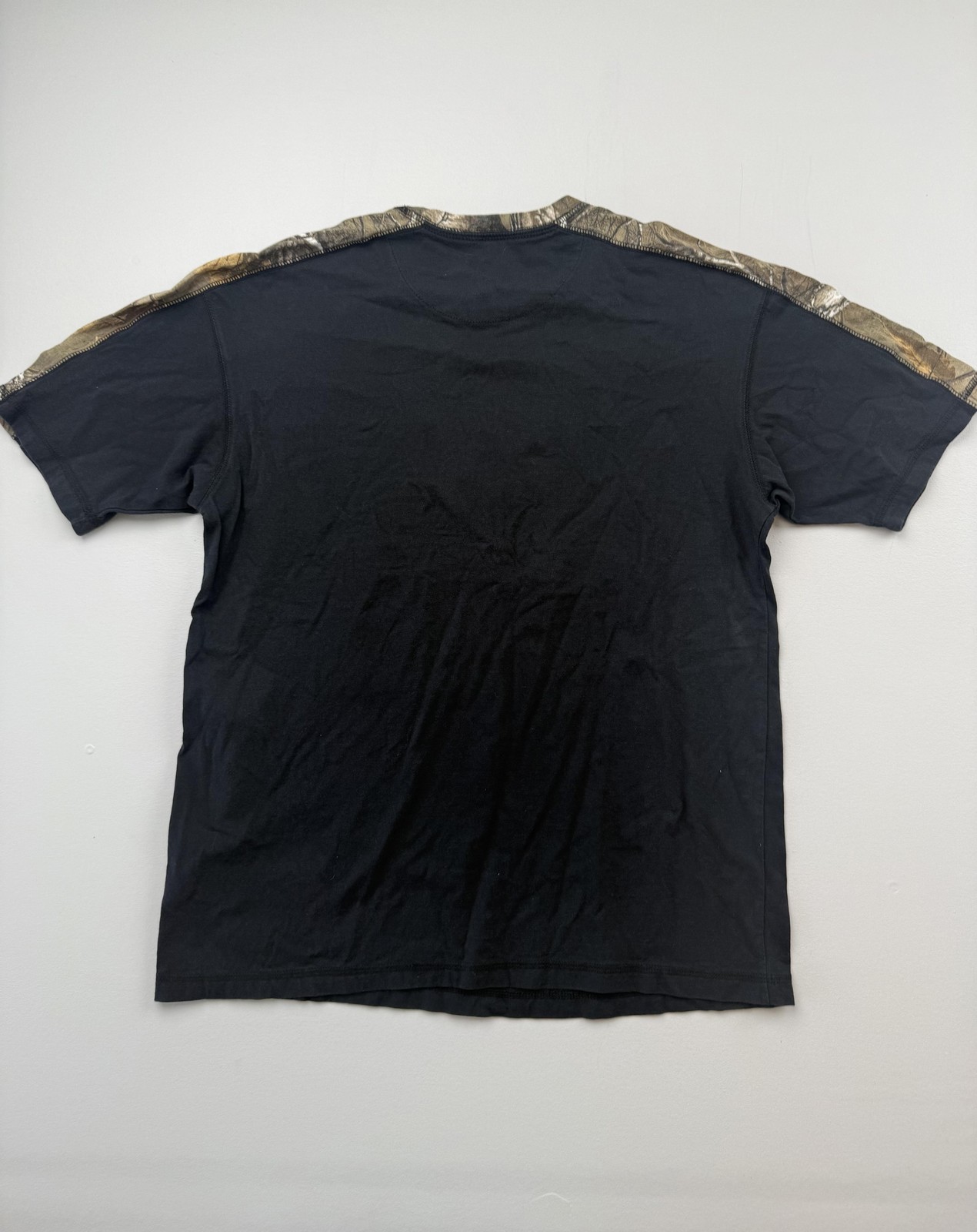 Buckhorn River Shirt Mens Large Black Realtree 1986 Graphic Tee Camo Hunting gallery