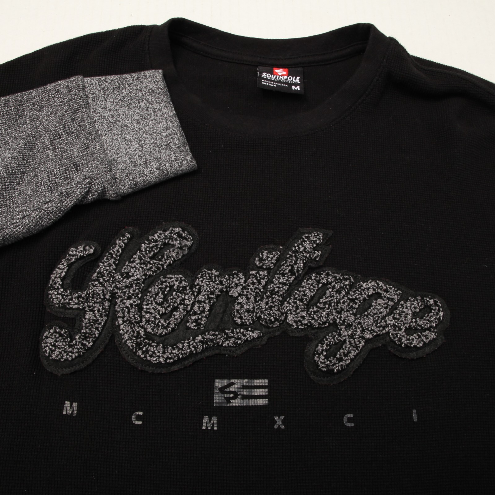 Southpole Shirt Mens Medium Black Grey Heritage Embroidered Thermal Pullover gallery
