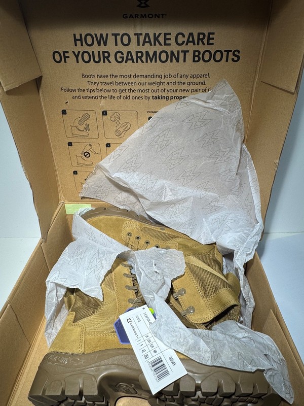 New Garmont T8 BIFIDA Military Leather Boots – US Size 9 Coyote Brown
