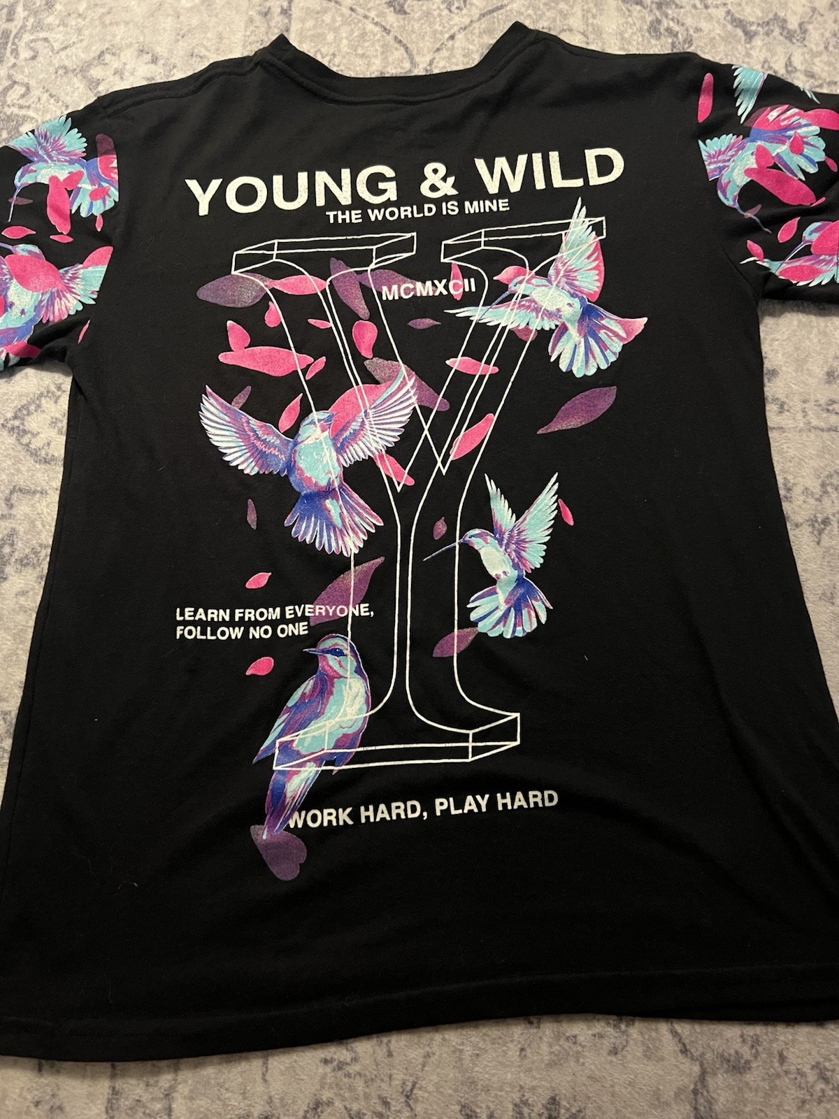Fresh Laundry Men's M Black Birds Graphic Print Crew Neck Short Sleeve T-Shirt gallery