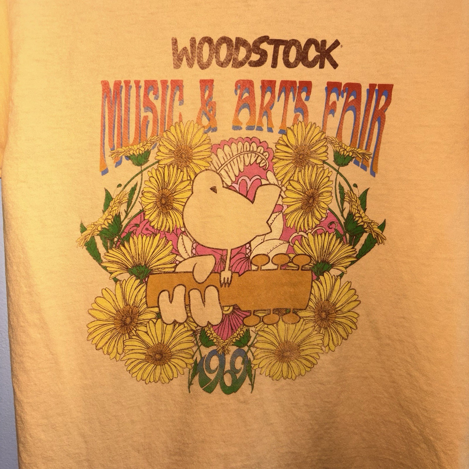 Woodstock Music & Arts Fair 1969 Graphic T Shirt PALE Yellow Hippie Small gallery