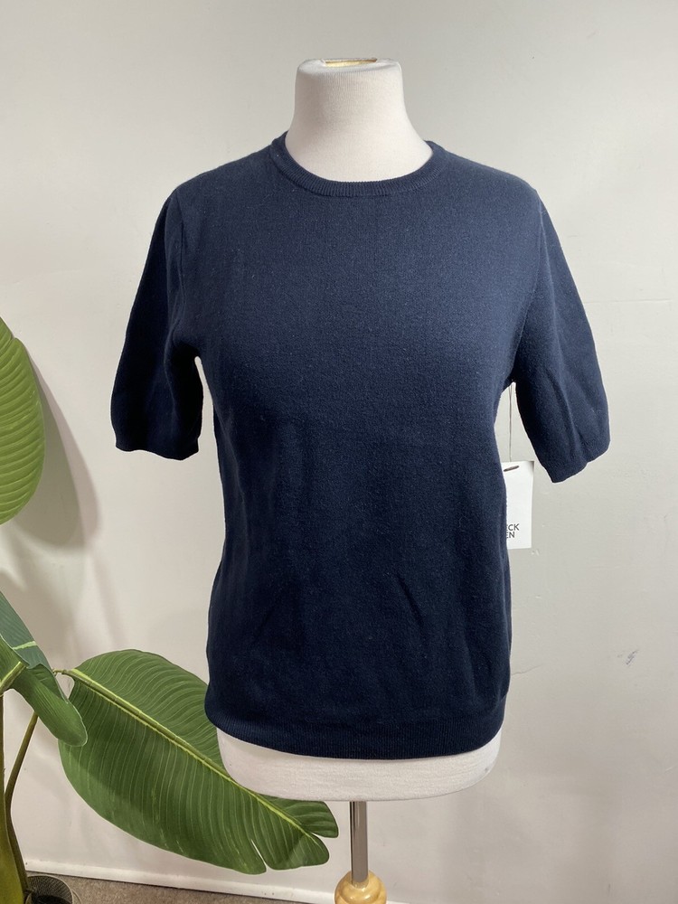 Becken Half Sleeve Classic Crewneck Navy Small $285