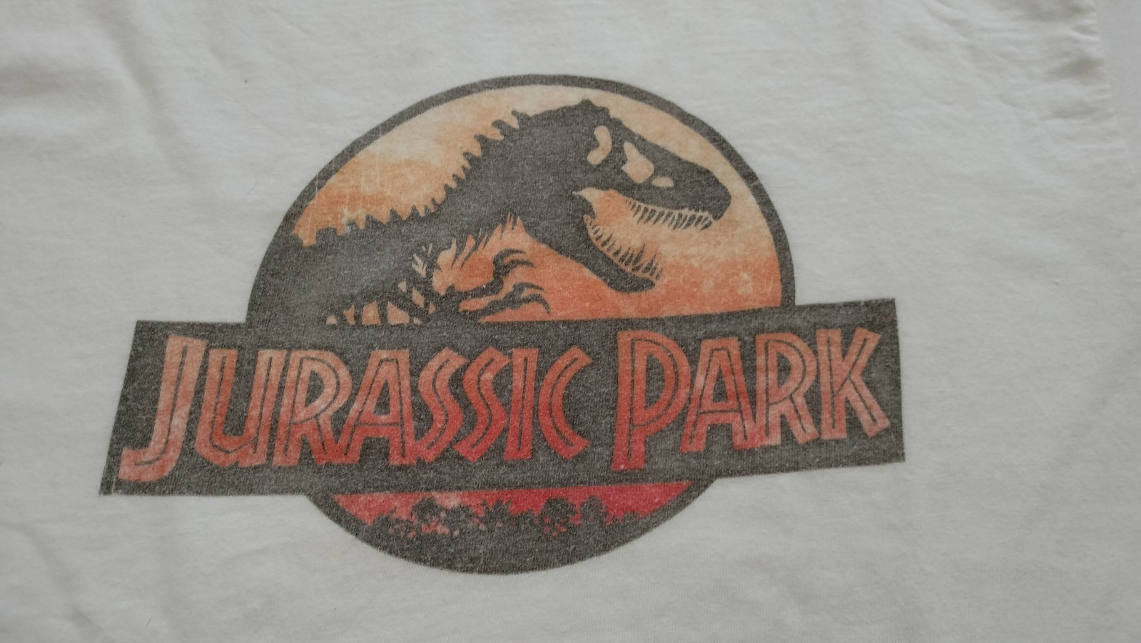 Jurassic World Dinosaur Shirt Universal Studios White Tshirt Jurassic Park XL