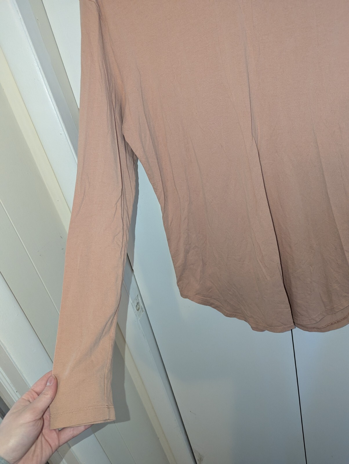 Cuts Clothing Elongated Long Sleeve T Shirt Mens Size L Coral Pink Cotton Blend gallery