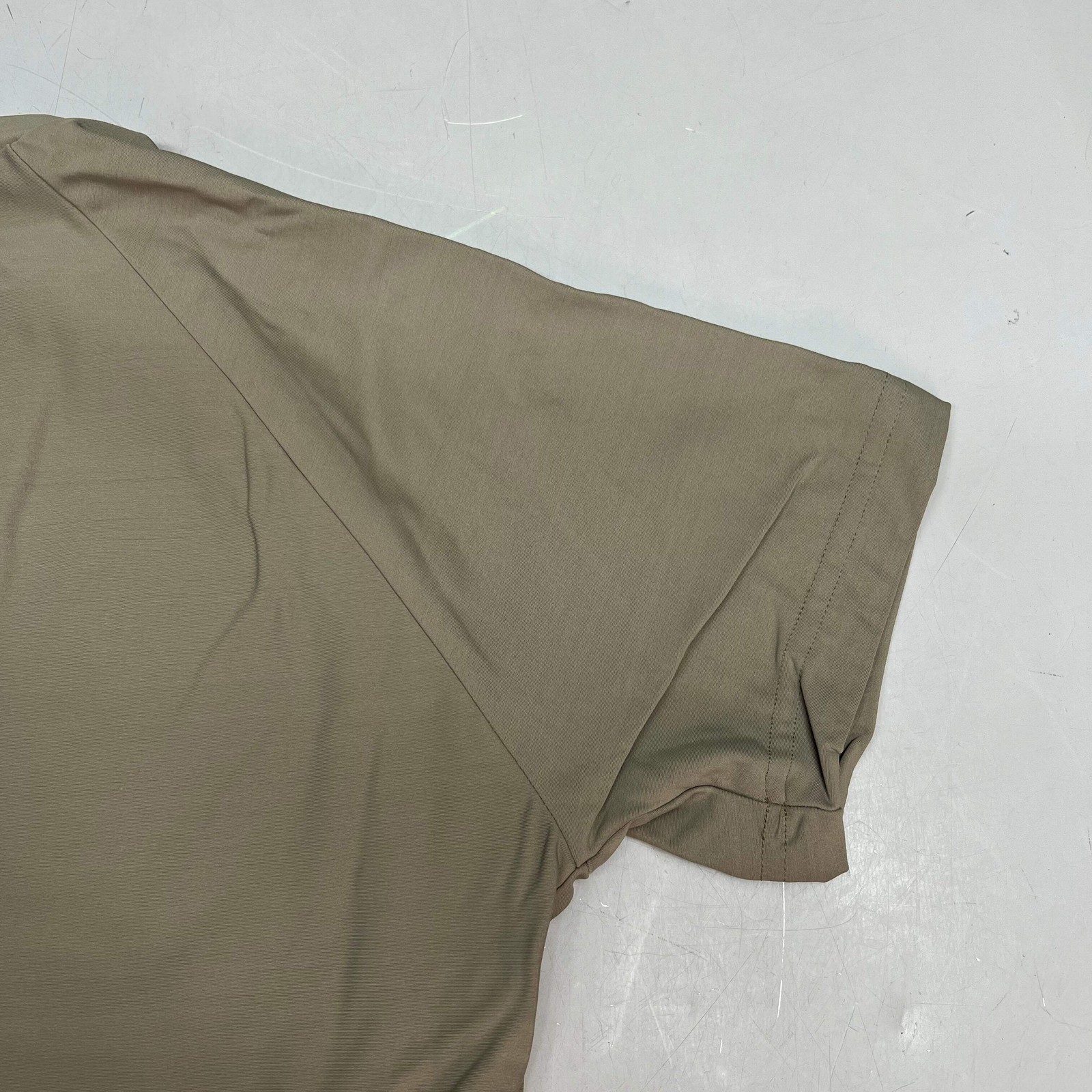 DUKE DRI Nylon/Spandex Tight Fit Military T-Shirt Men's Sz L Coyote Tan T45499BG gallery