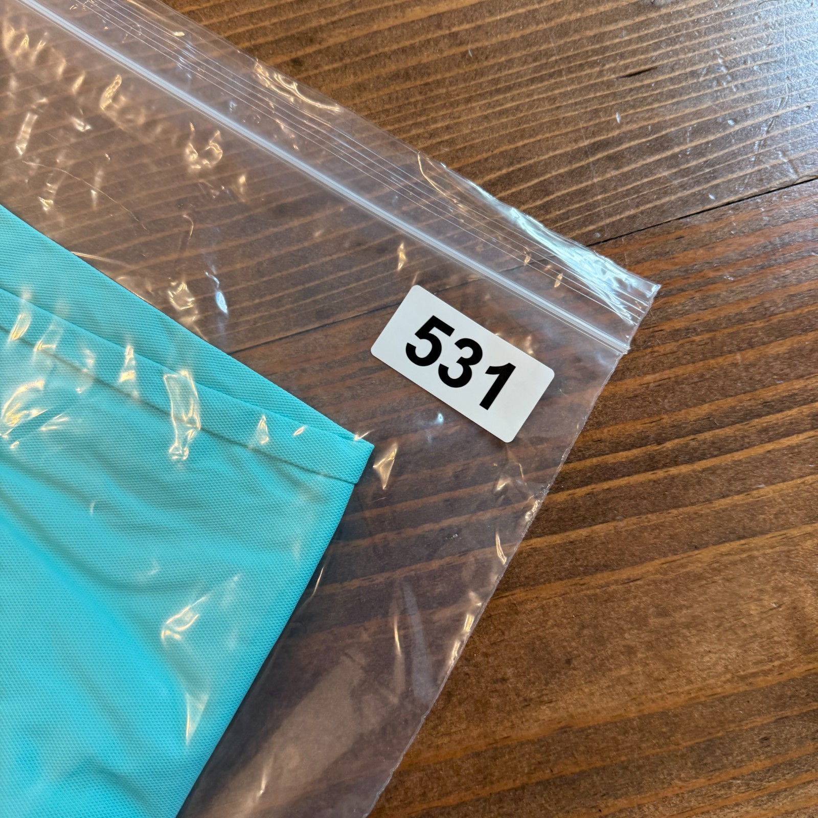 Bermies Sun Shirt Mens Medium Aqua Blue UPF50 Breathable Lightweight Quick Dry gallery