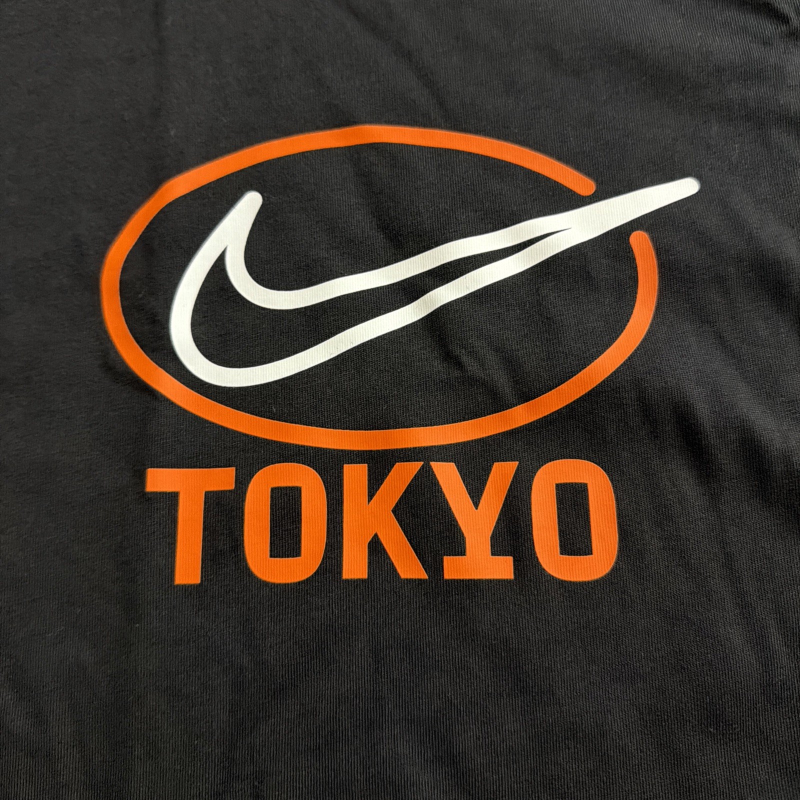 Nike Tokyo Japan Exclusive Swoosh Black Orange T Shirt Size Medium. IB8036-010 gallery