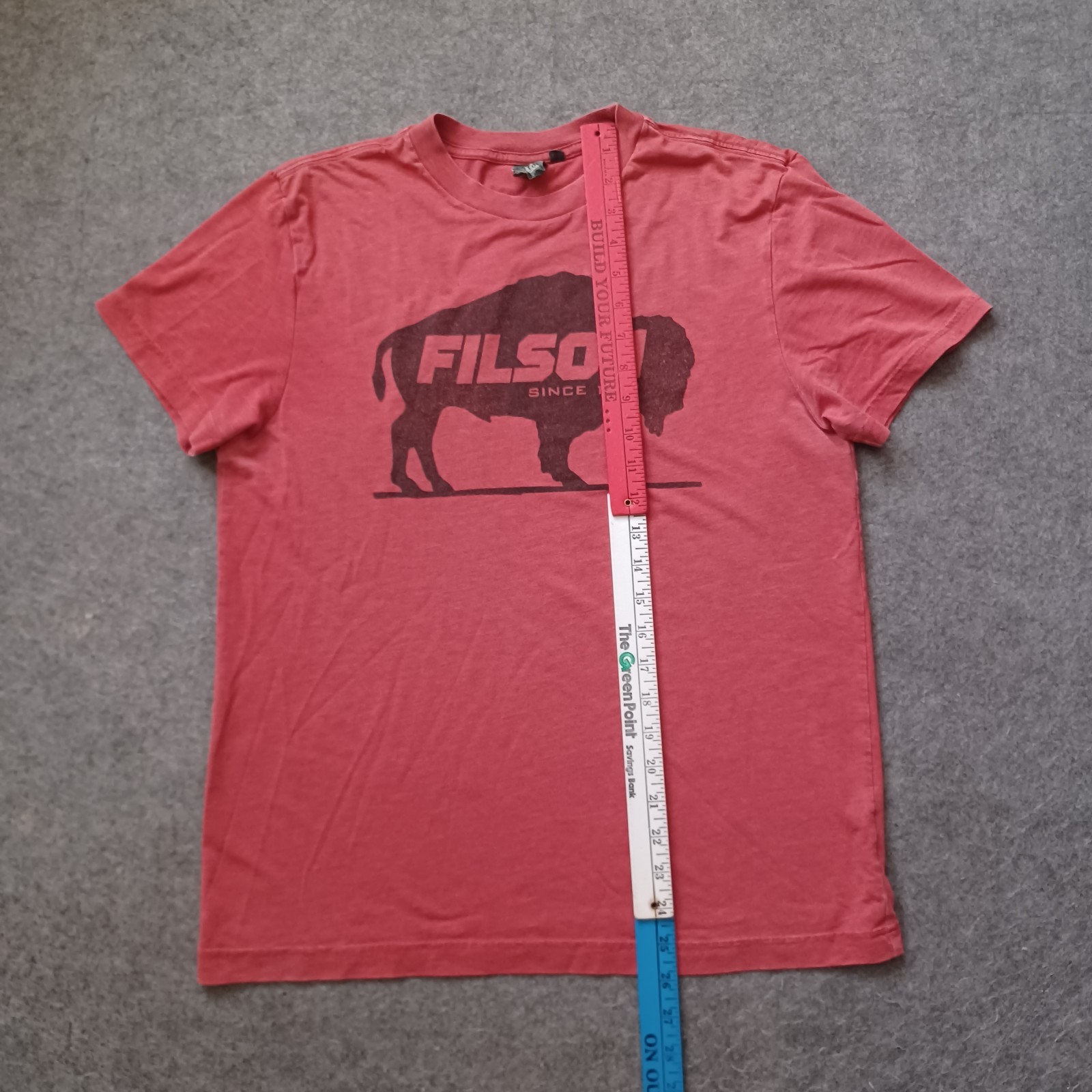 Vintage Filson Alaskan Outfitters T Shirt Mens Medium Cardinal Red Bison Logo gallery