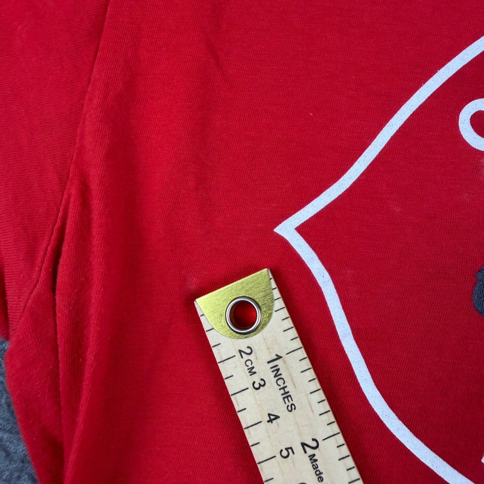 Fanatics T-Shirt Men's Medium Red Cincinnati Reds Mr Redlegs MLB Baseball Tee gallery