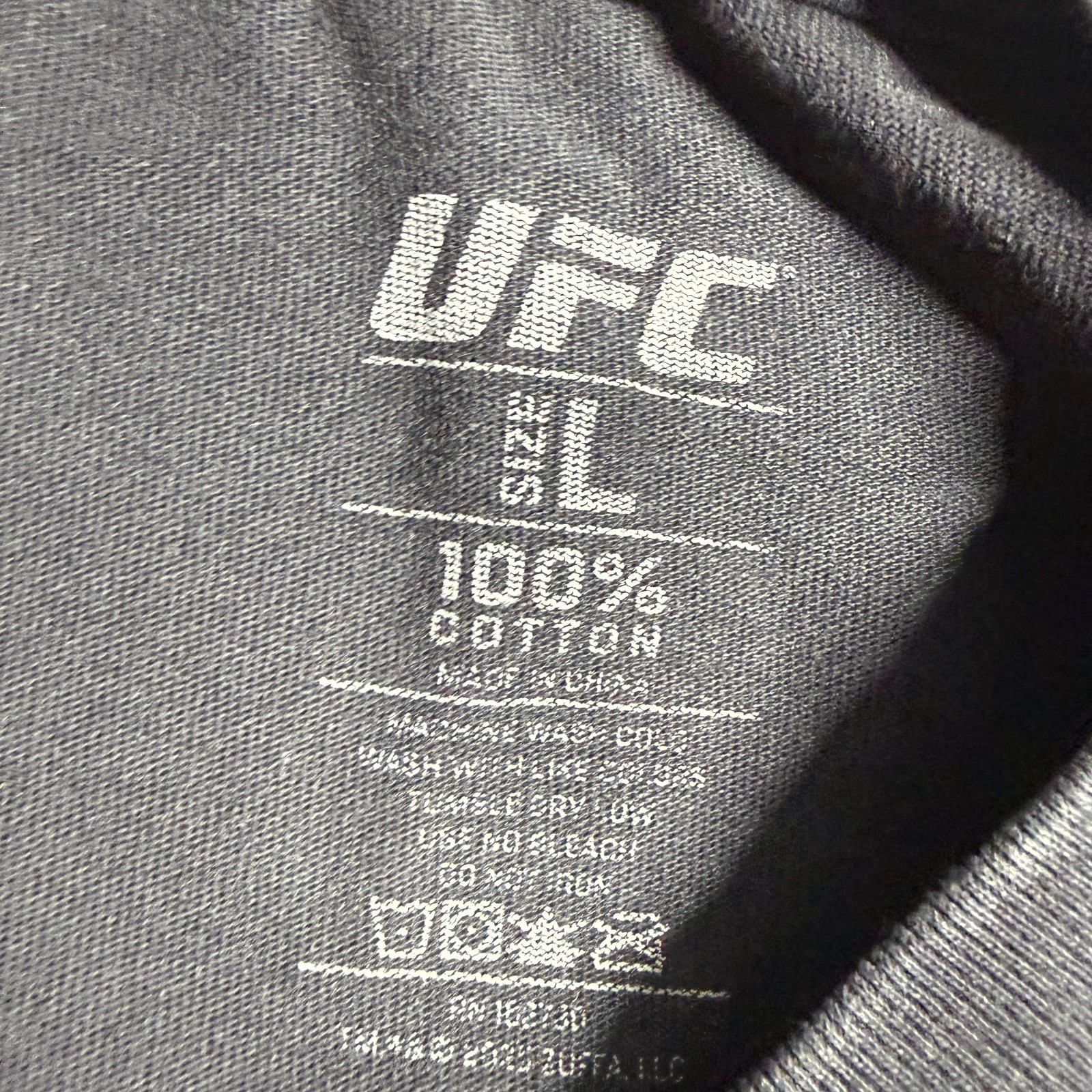 UFC Shirt Mens L Black Charles Oliveira Do Bronx MMA Fighter Graphic Tee Short gallery