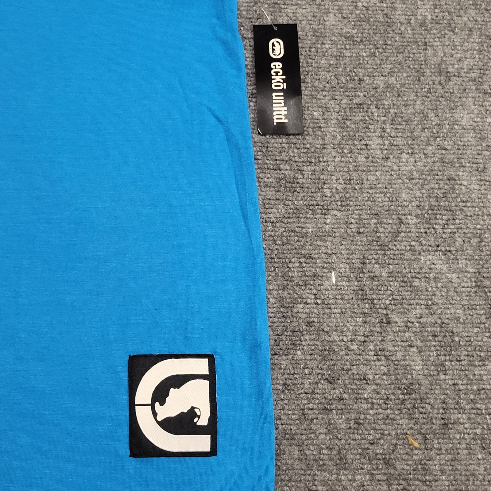 Ecko Unltd V-Neck Blue Atomic With Camo Men's T-Shirt Size X-Large NWT gallery