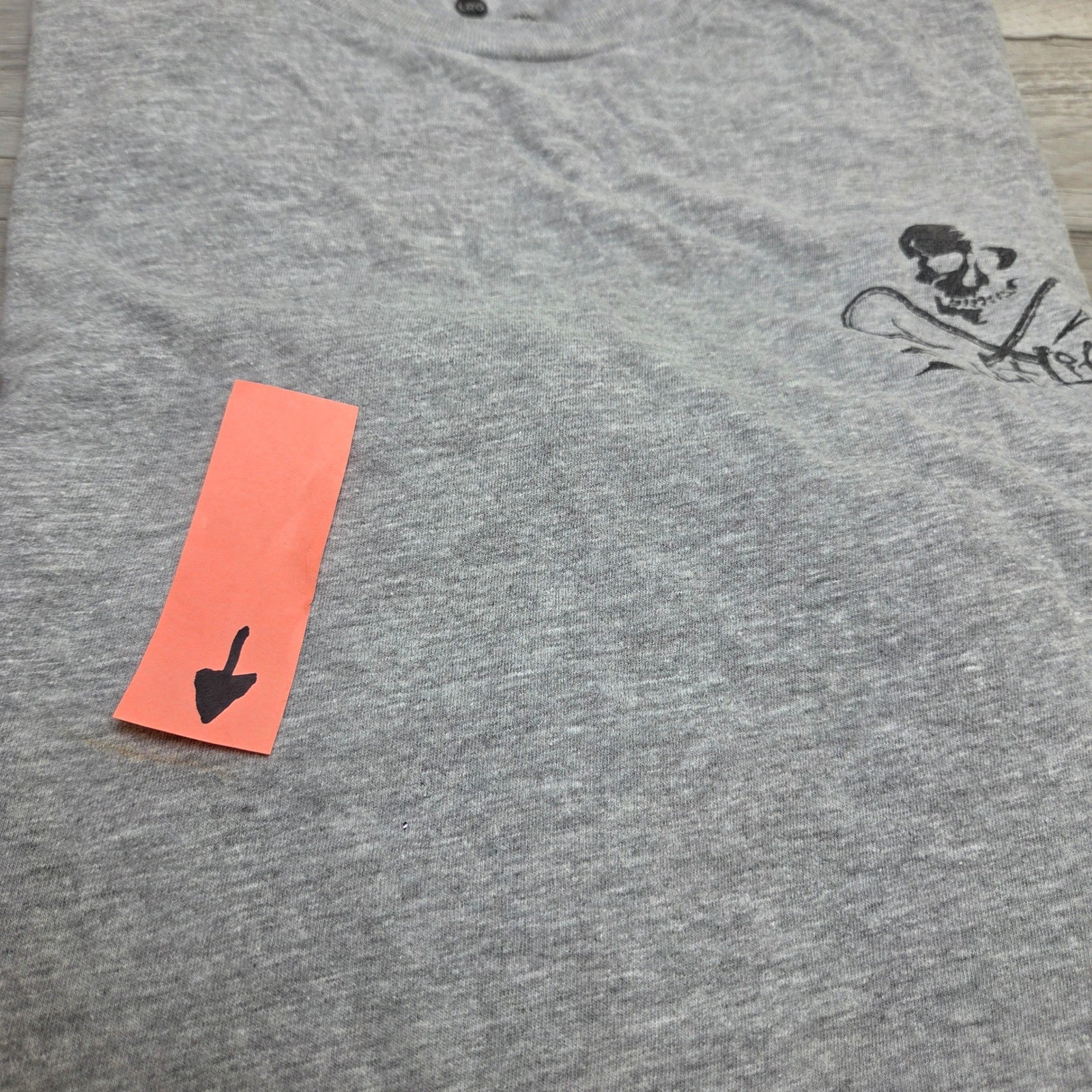 Salt Life Dive Bar T-Shirt Men's Large Gray Graphic Tee Spearfishing Flag gallery