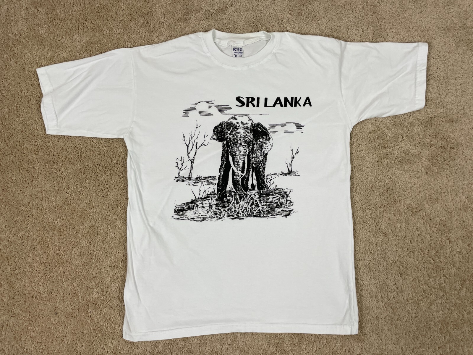 ENG T-Shirt Mens Large Regular Fit Crew Neck Sri Lanka Wildlife Elephant White gallery