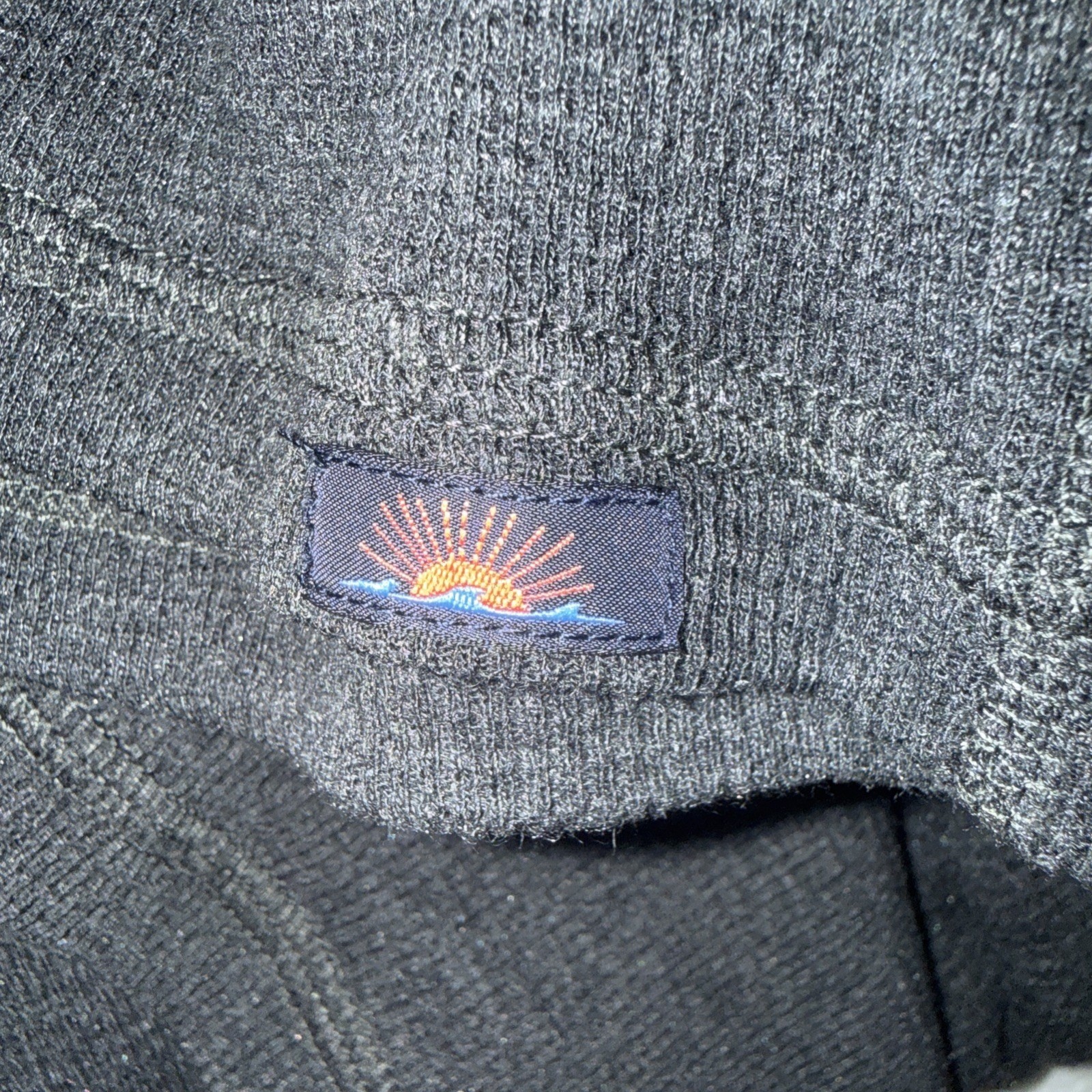 Faherty Men's Cloud Waffle Crew Thermal Shirt XXL Charcoal Heather Long Sleeve gallery