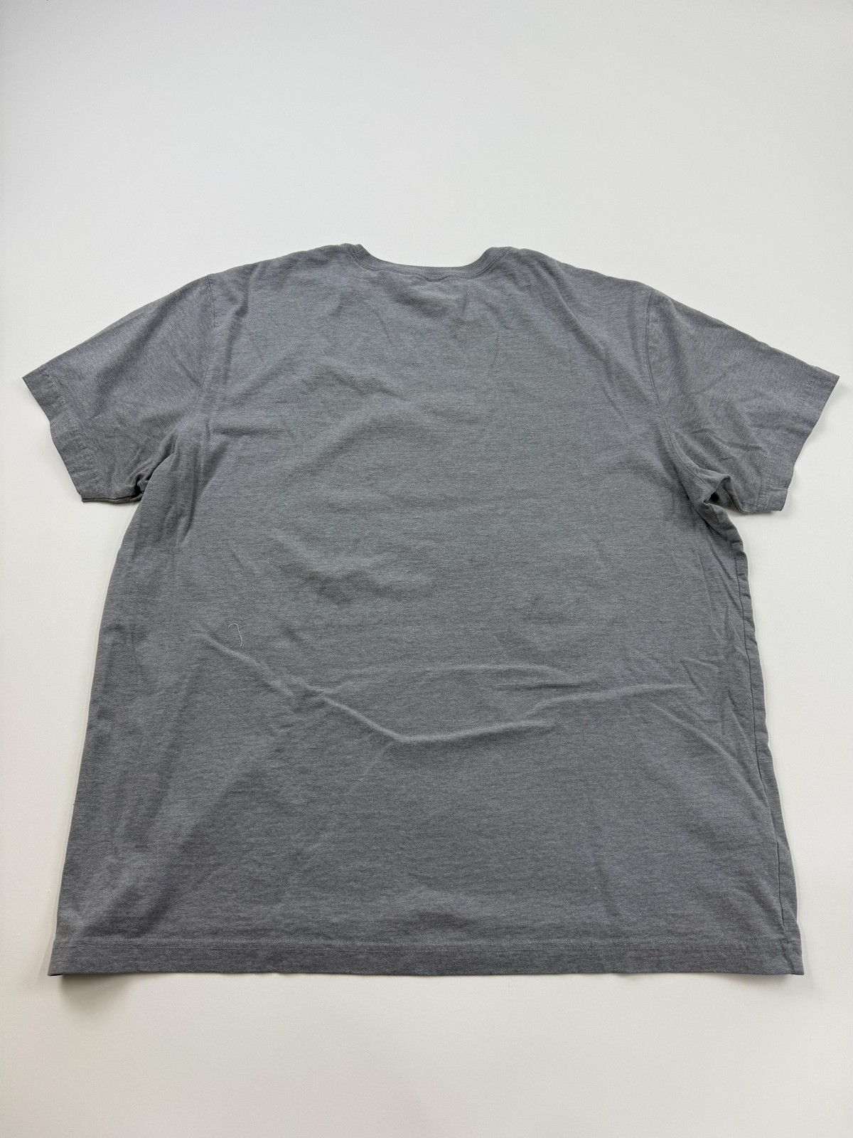 Eddie Bauer Shirt Mens XL Gray Solid Tagless Cotton Blend Tee Crewneck gallery