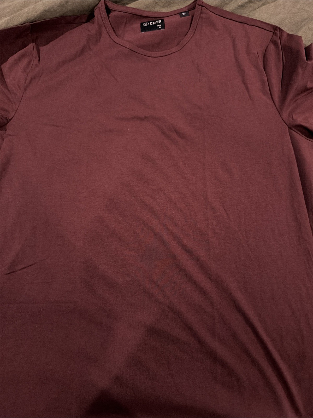 NWOT Cuts AO Men's Trim XL Short Sleeve Crew Curve-Hem Magenta Tee- $54 Retail! gallery