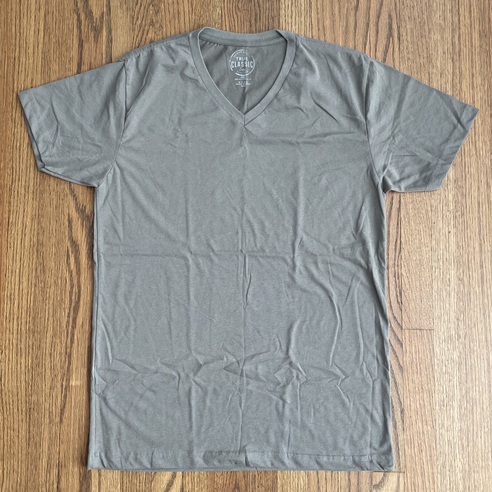 True Classic Premium Quality * V NECK * Tee T Shirt Mens MILITARY BEIGE MEDIUM M