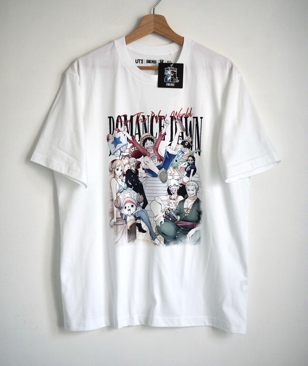 One Piece For The New World Romance Dawn Uniqlo T Shirt Large gallery