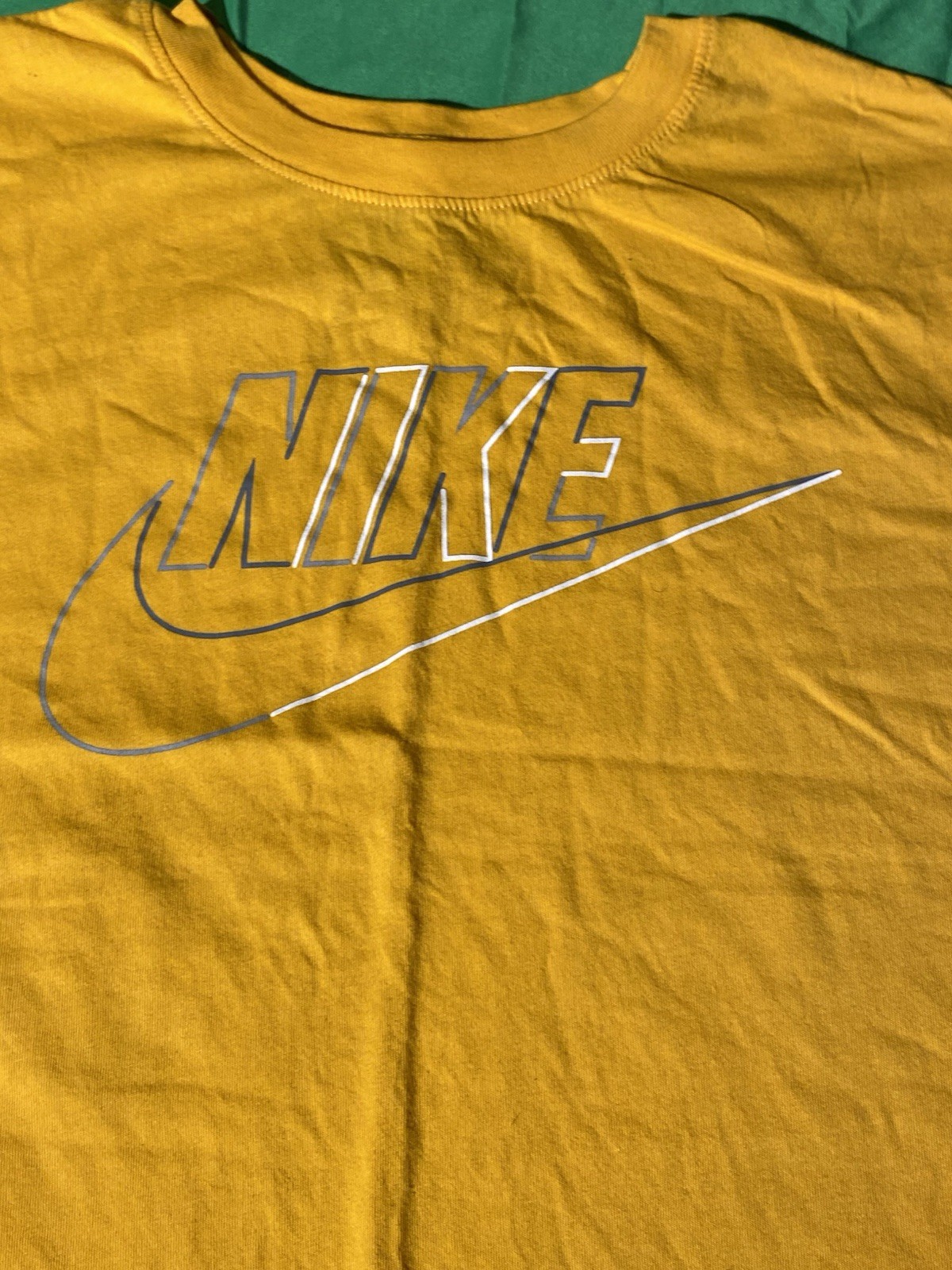 Nike T-Shirt Men’s Yellow Spellout Swoosh Graphic Tee Short Sleeve Casual Shirt gallery