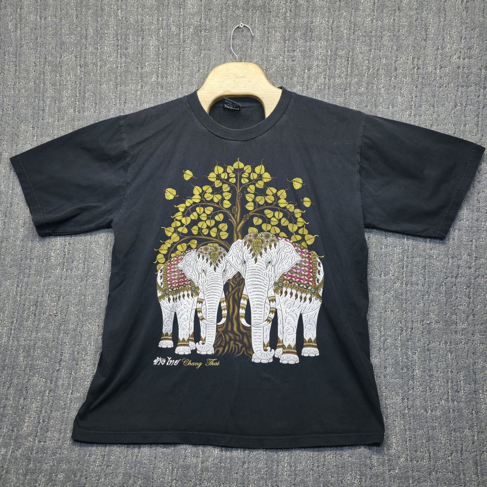 Thailand Elephant T-Shirt Men’s XL Black Chang Thai Gold Bodhi Tree Souvenir Tee