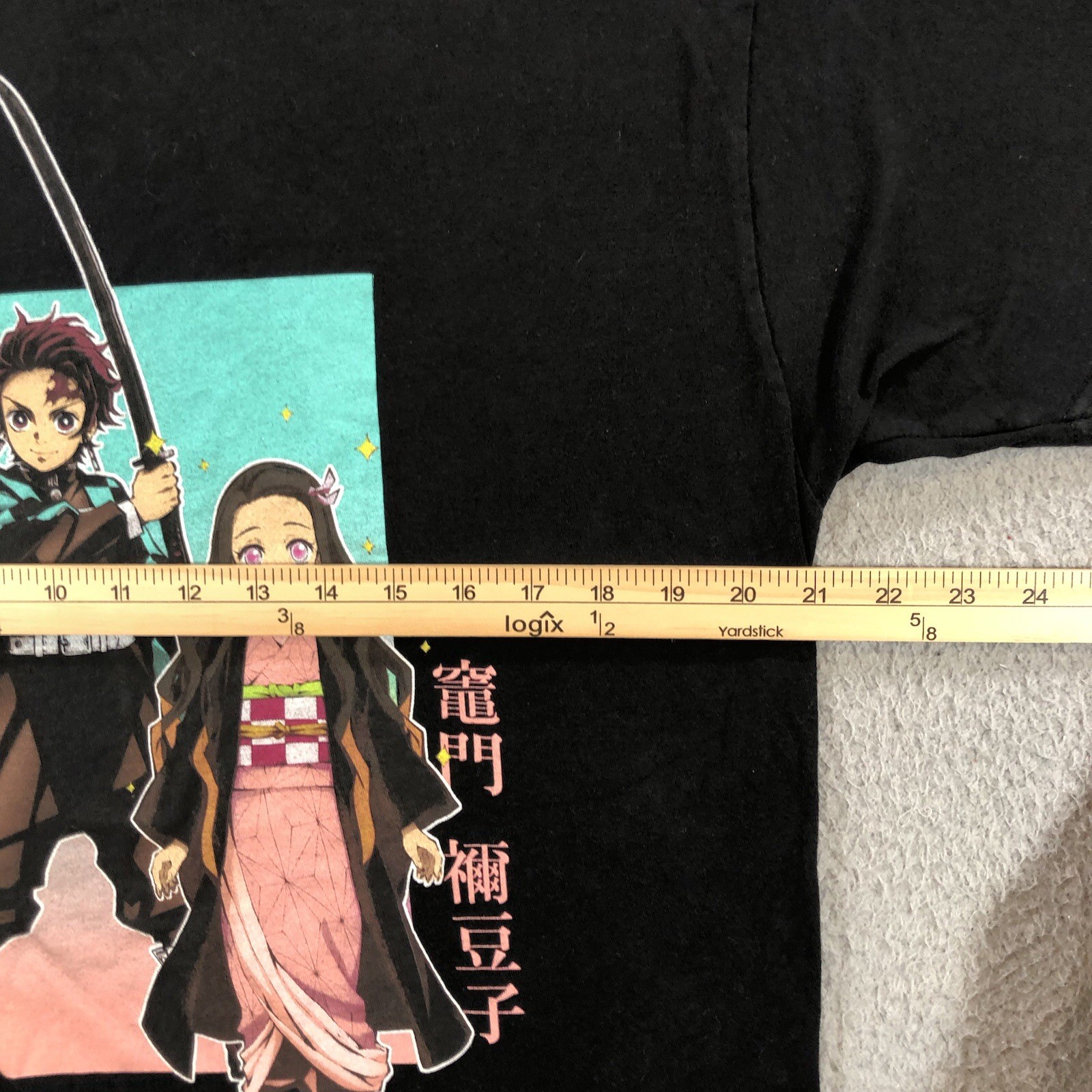 demon slayer t shirt Men’s L Black gallery
