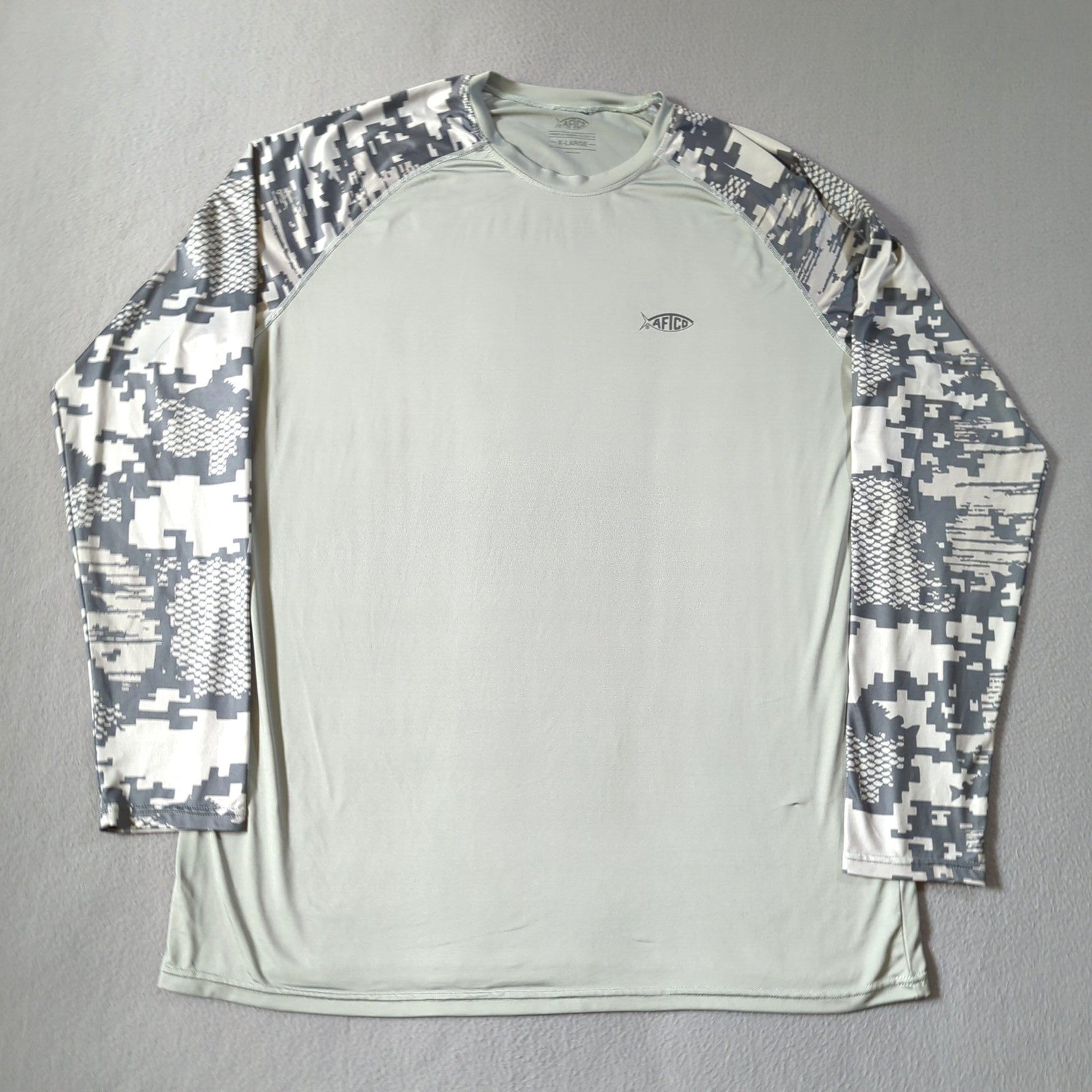 AFTCO Tactical Performance Shirt Mens XL Gray Digital Camo AFTECH Fishing Wear gallery