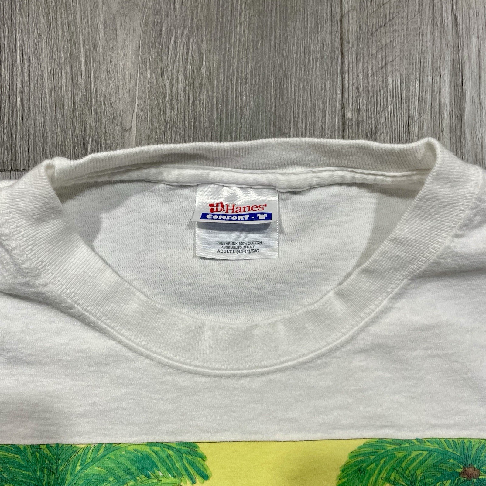 Vintage 2000 Tropical Ocean Beach Adventure Size Large Nature Art Tshirt gallery
