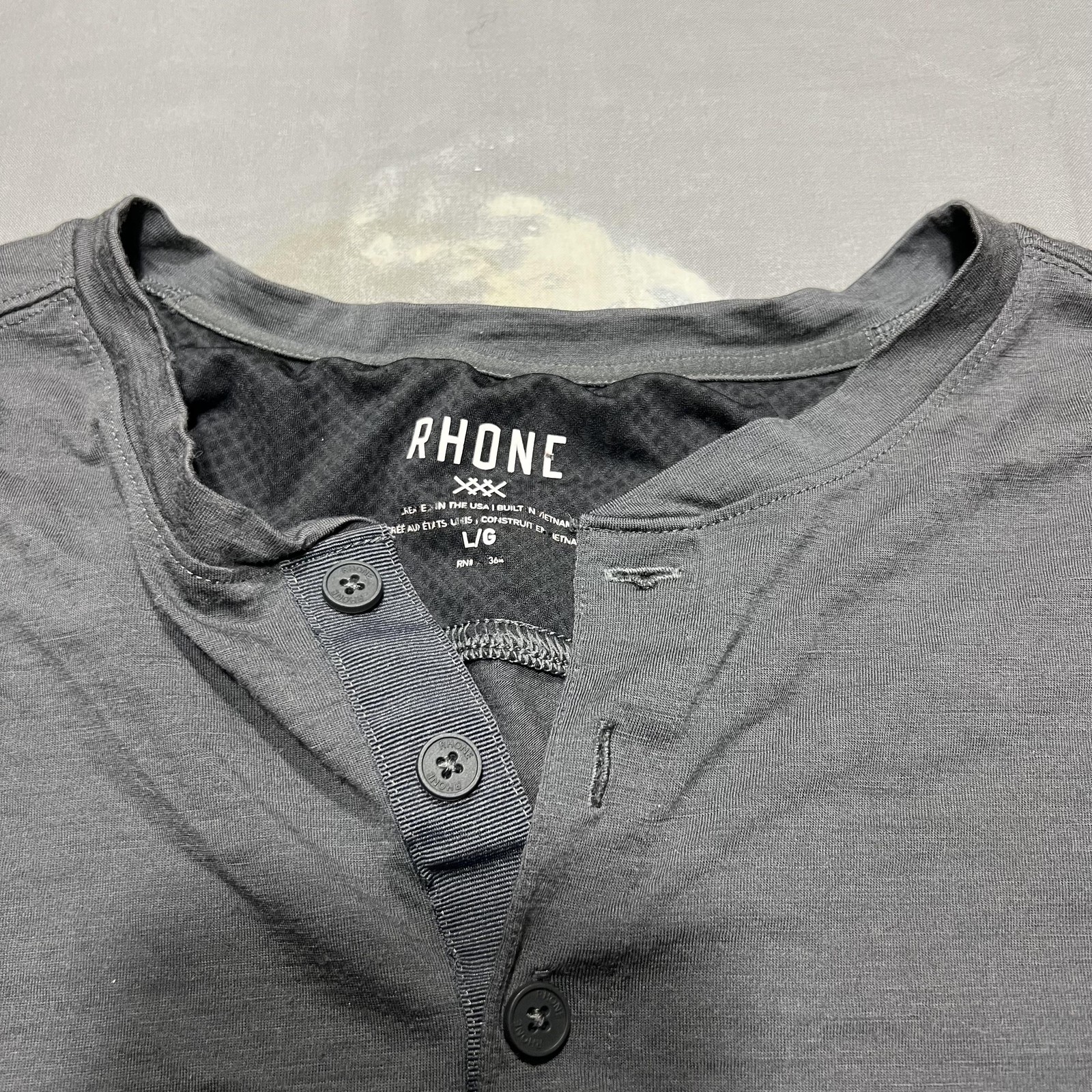 Rhone Shirt Mens Large Gray Merino Wool Long Sleeve Henley Performance Top gallery