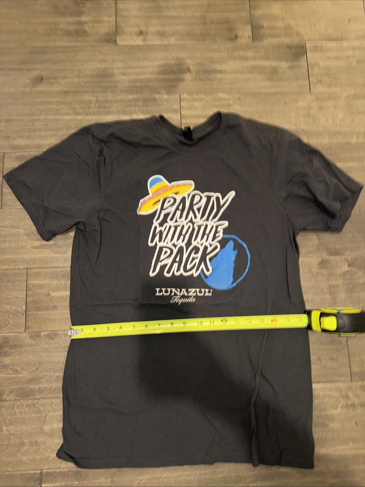 L Mens Lunazul Tequila Party with the Pack alcohol bartender t-shirt soft promo