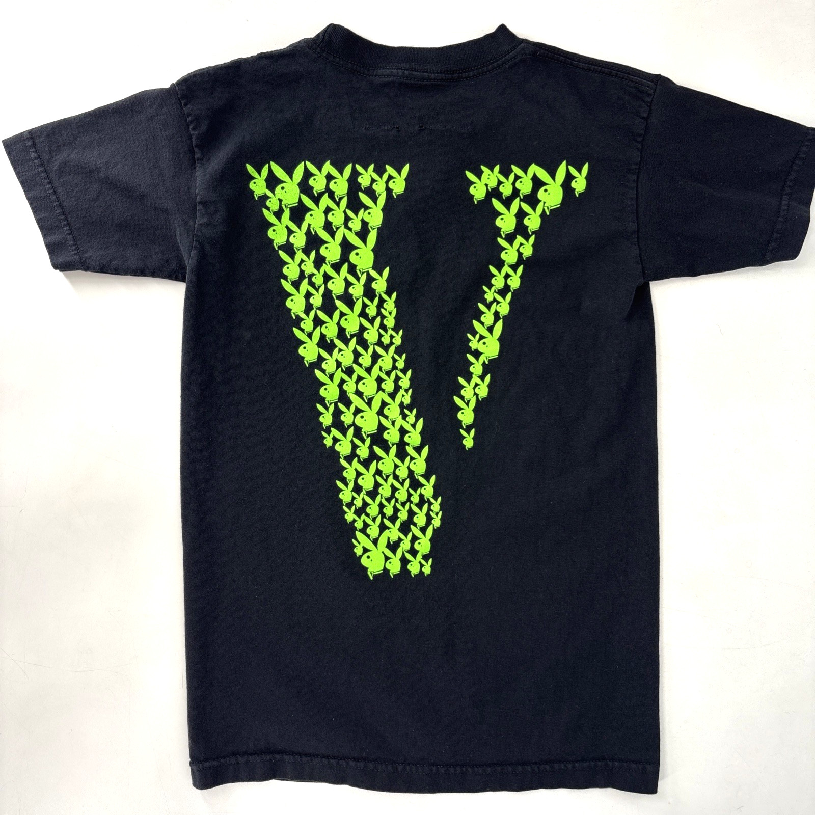 Vlone x Playboi Carti Green Tee Size Small 100% Authentic Playboy gallery