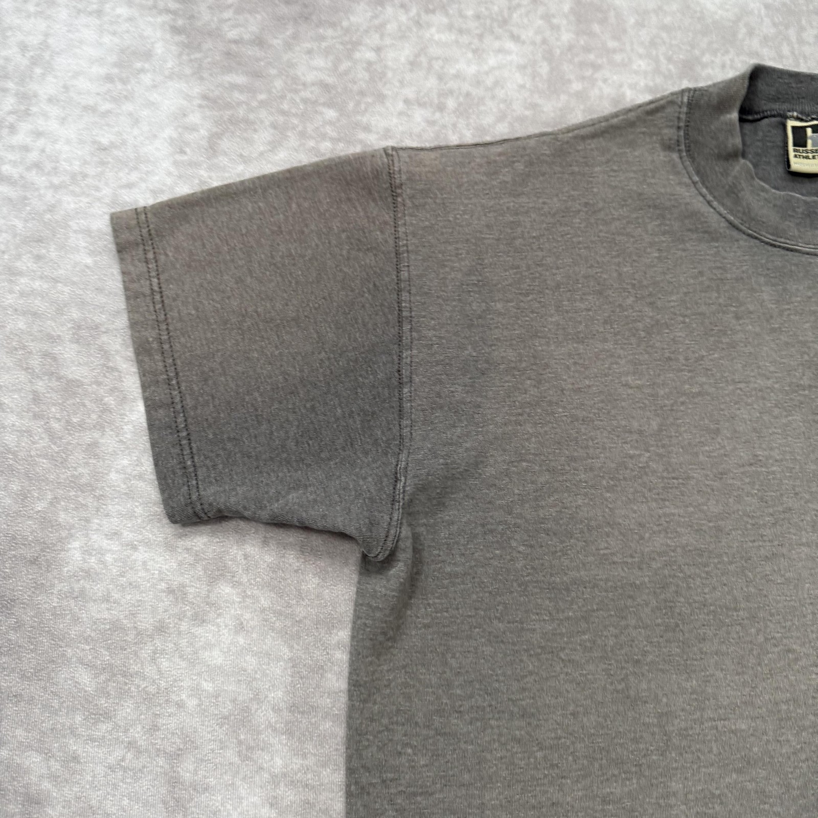 Vintage 90s Russell Athletic Pocket Tee Shirt Mens M Gray Fade Ghost USA gallery