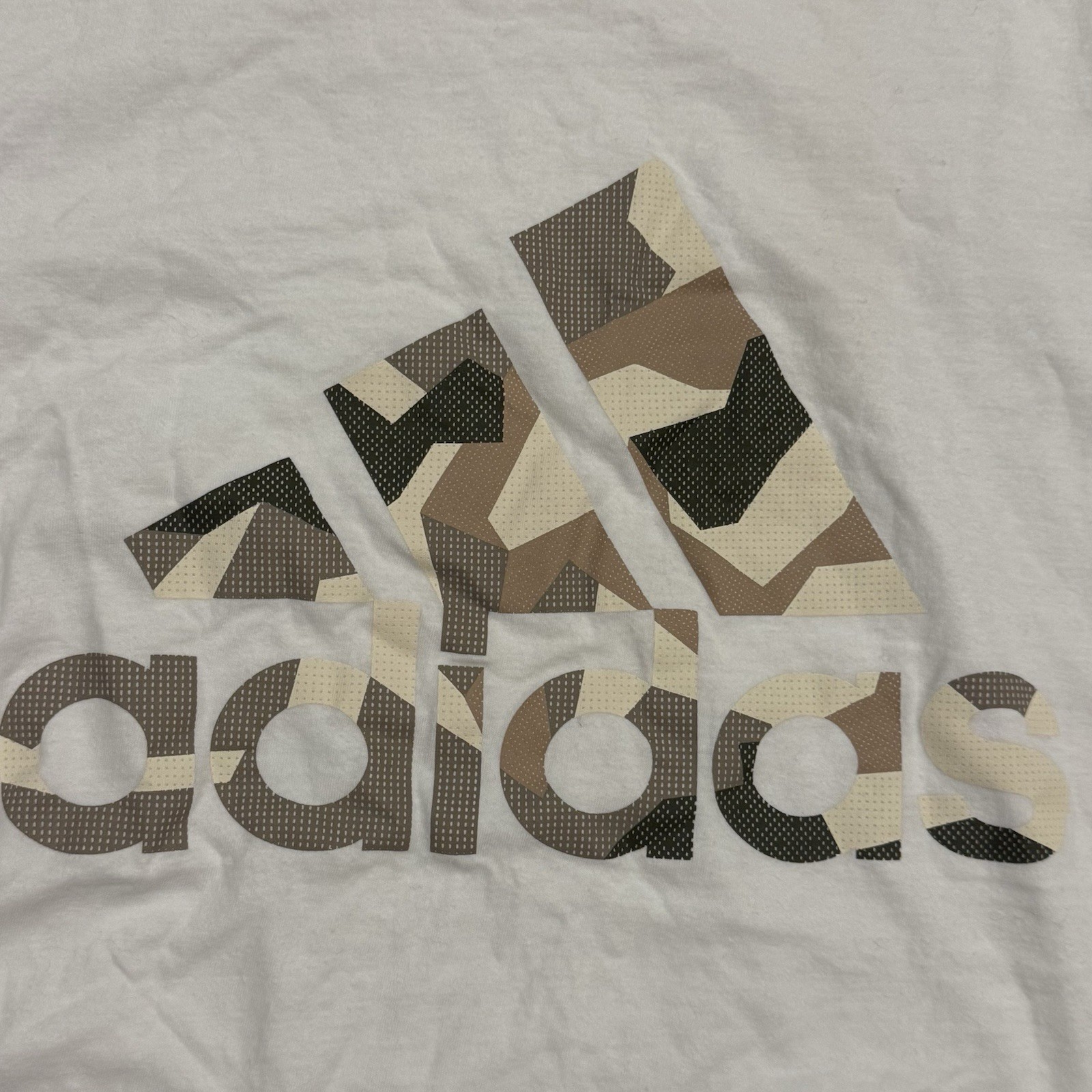 Adidas White Graphic Camo T-Shirt Mens Size XL Sports Classic Logo EUC gallery