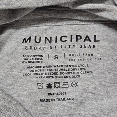 $74 Municipal Enduro Stretch Long Sleeve Hooded T-Shirt Gray Small Tagless NWT