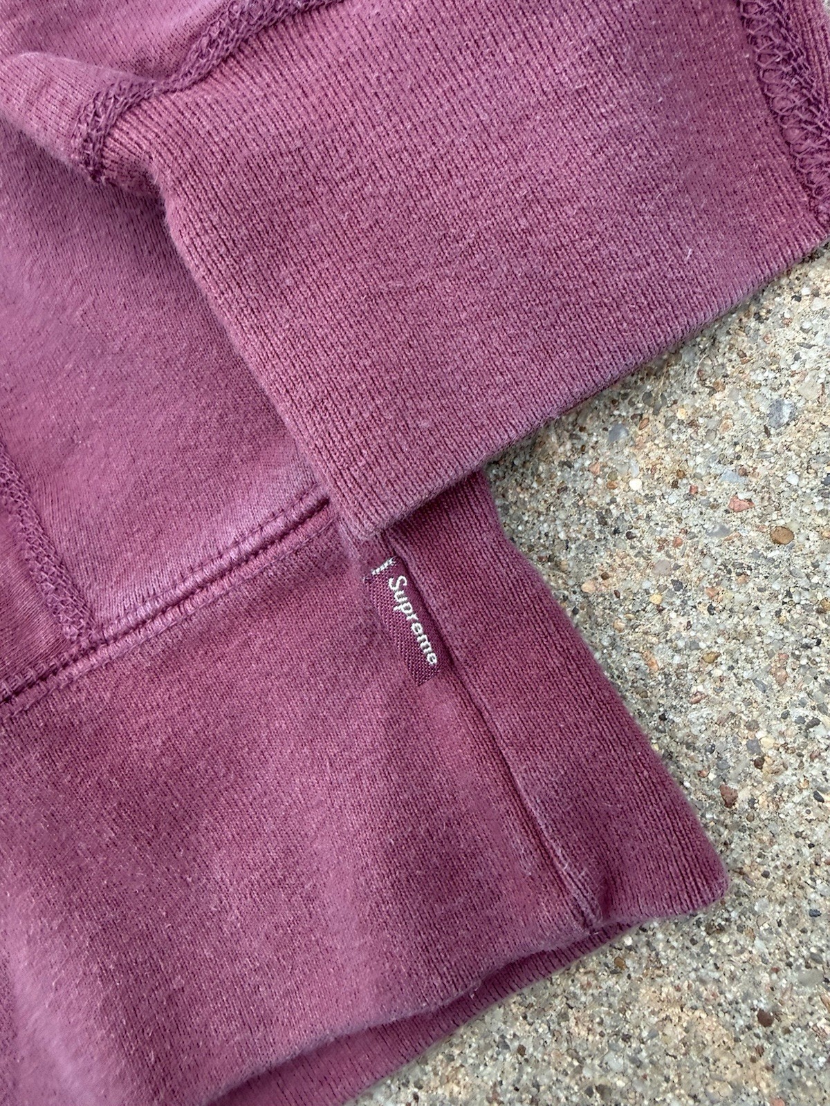men’s size medium supreme box logo bogo hoodie 2021 plum used authentic FW21 gallery