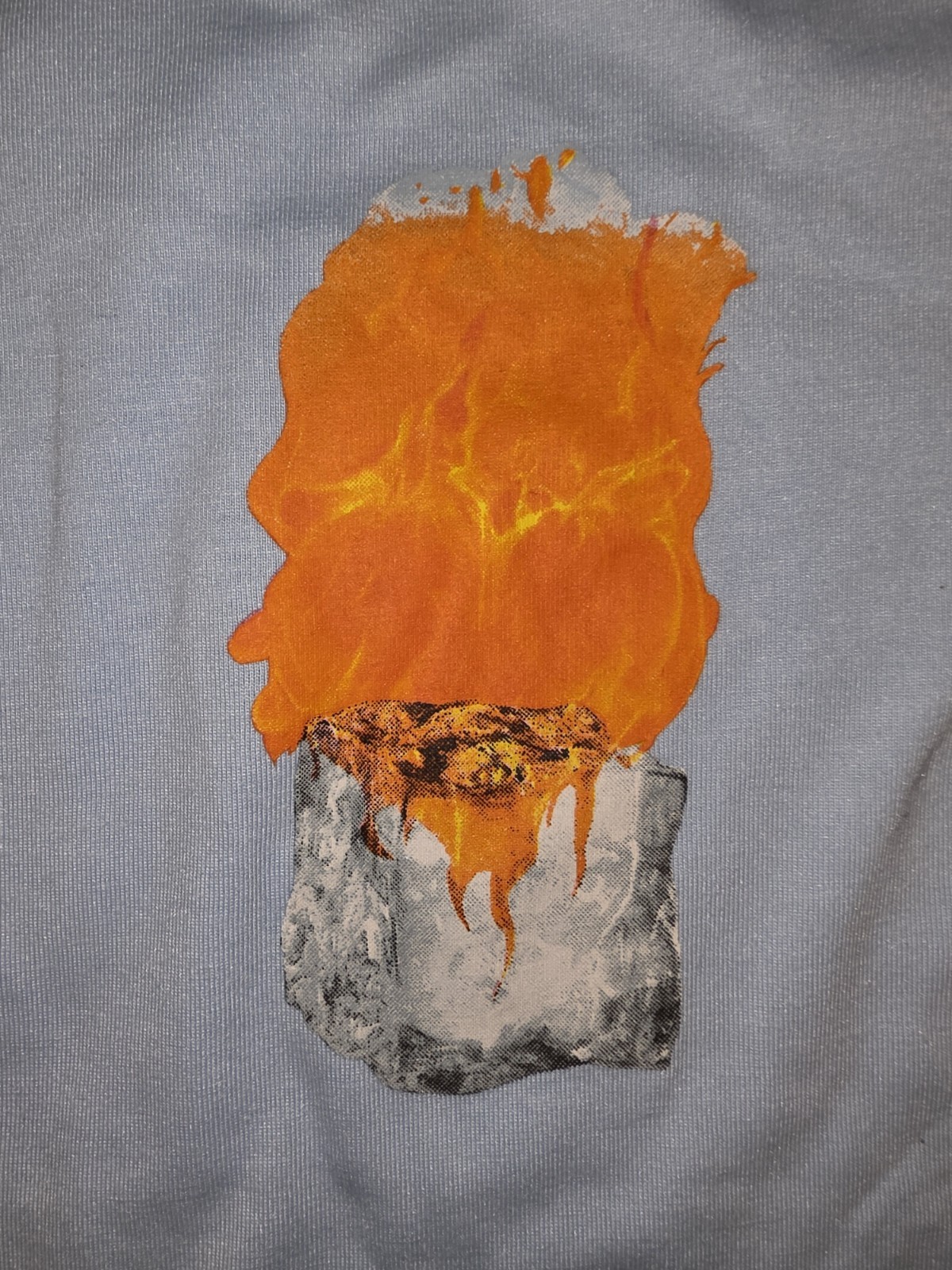 Fire & ice Orange short sleeve Genuine Merchandise Light Blue T-shirt Small gallery