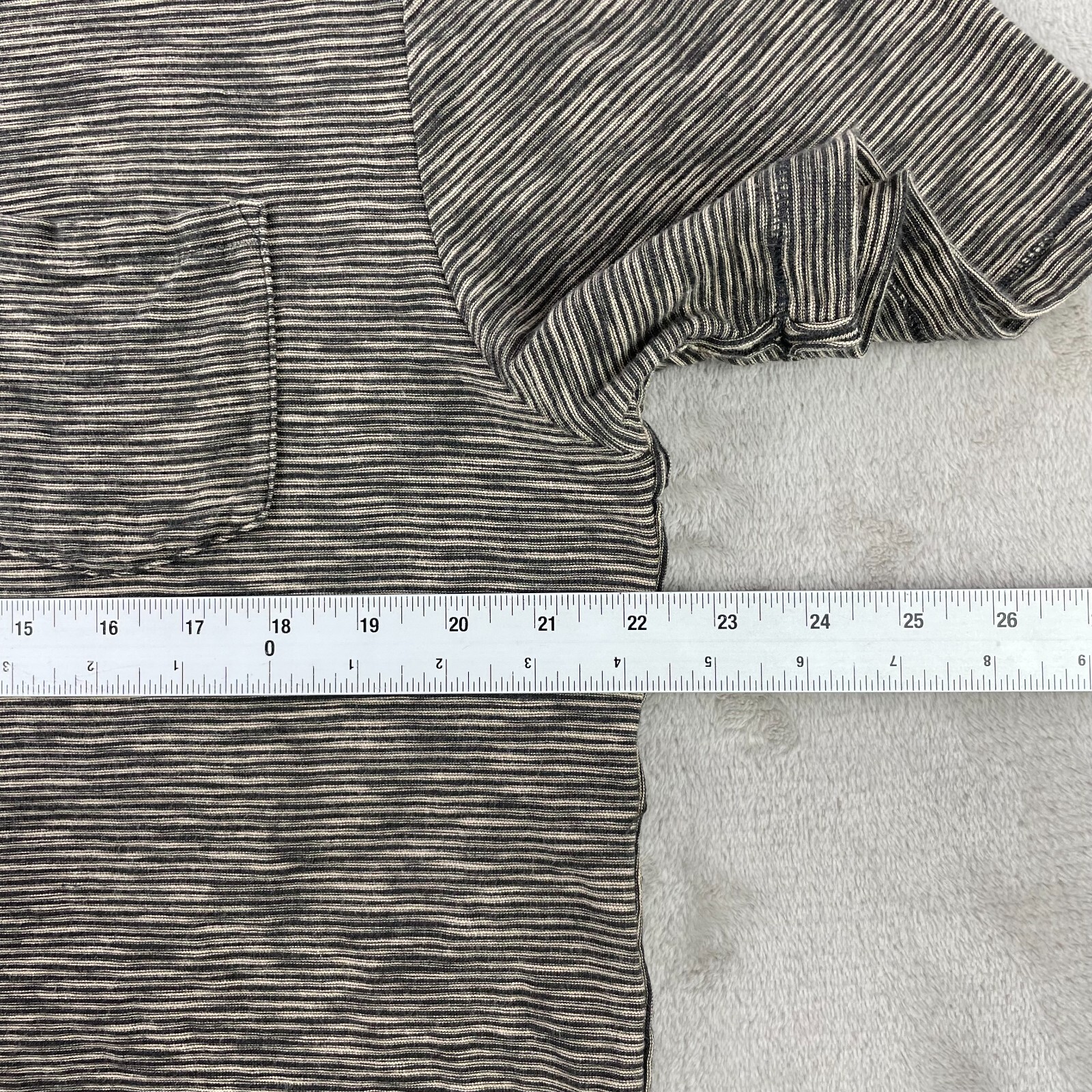 Carbon 2 Cobalt Pocket T Shirt Men Large Brown Striped V Neck Short Sleeve gallery