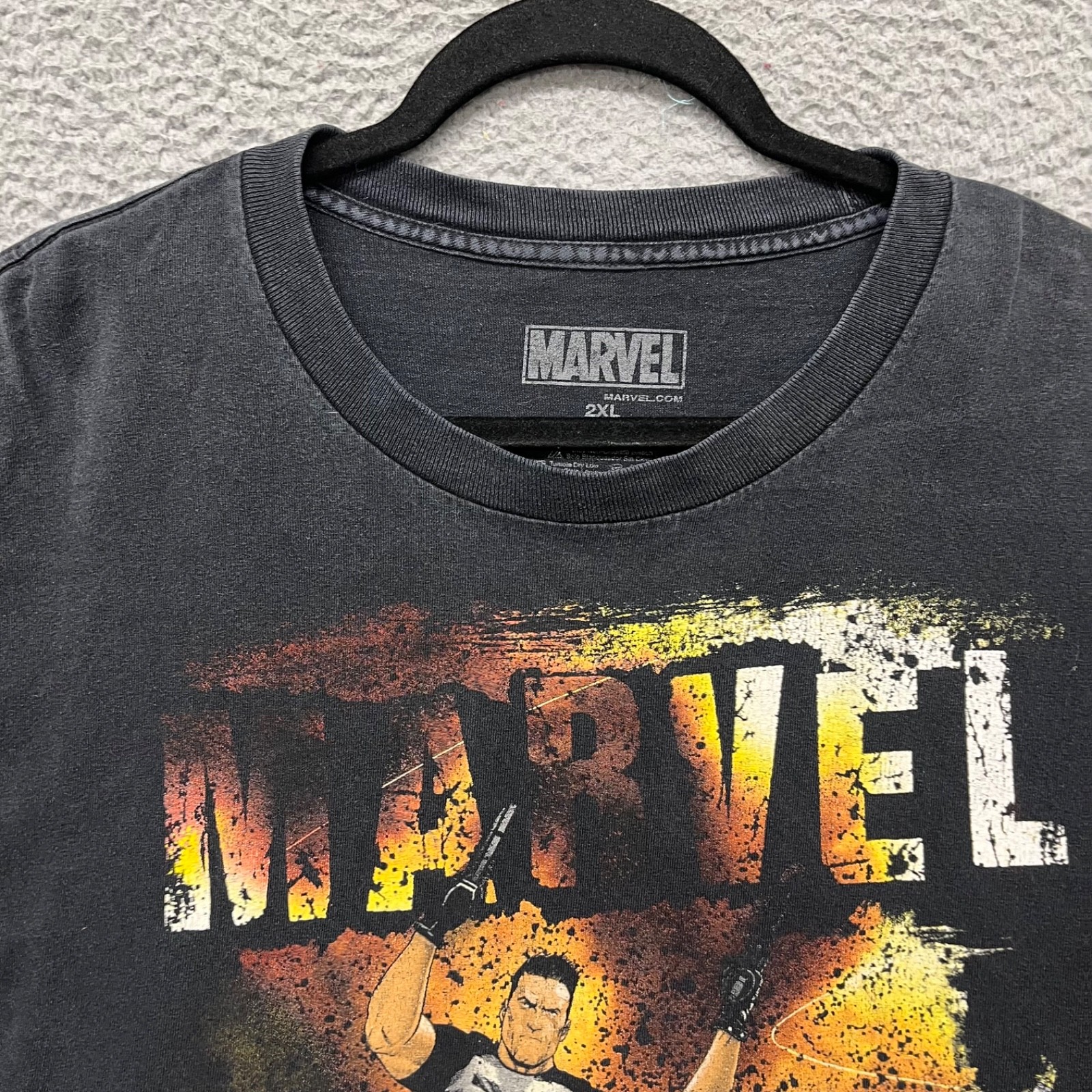 Marvel Shirt Mens 2XL Black Spiderman Daredevil Punisher Comic Book Graphic gallery