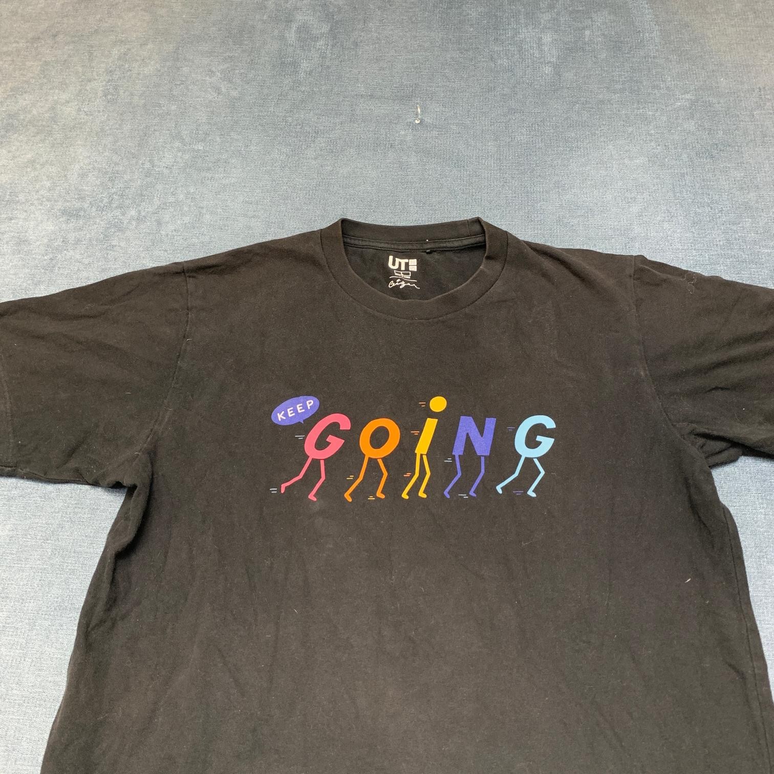 Uniqlo Pieter Ceizer T Shirt Mens Large Black Cotton Keep Going Graphic Trendy gallery