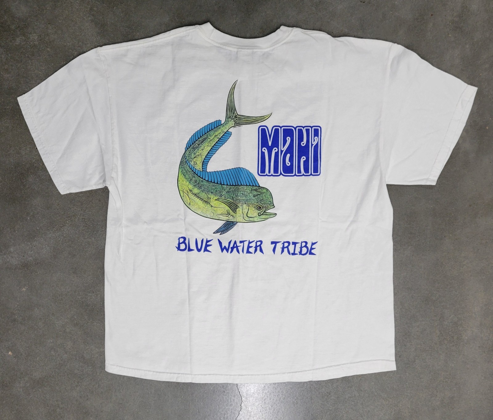 Y2K T-Shirt 2XL XXL Blue Water Tribe Fisherman Outdoor Mahi Bass Pro Shop