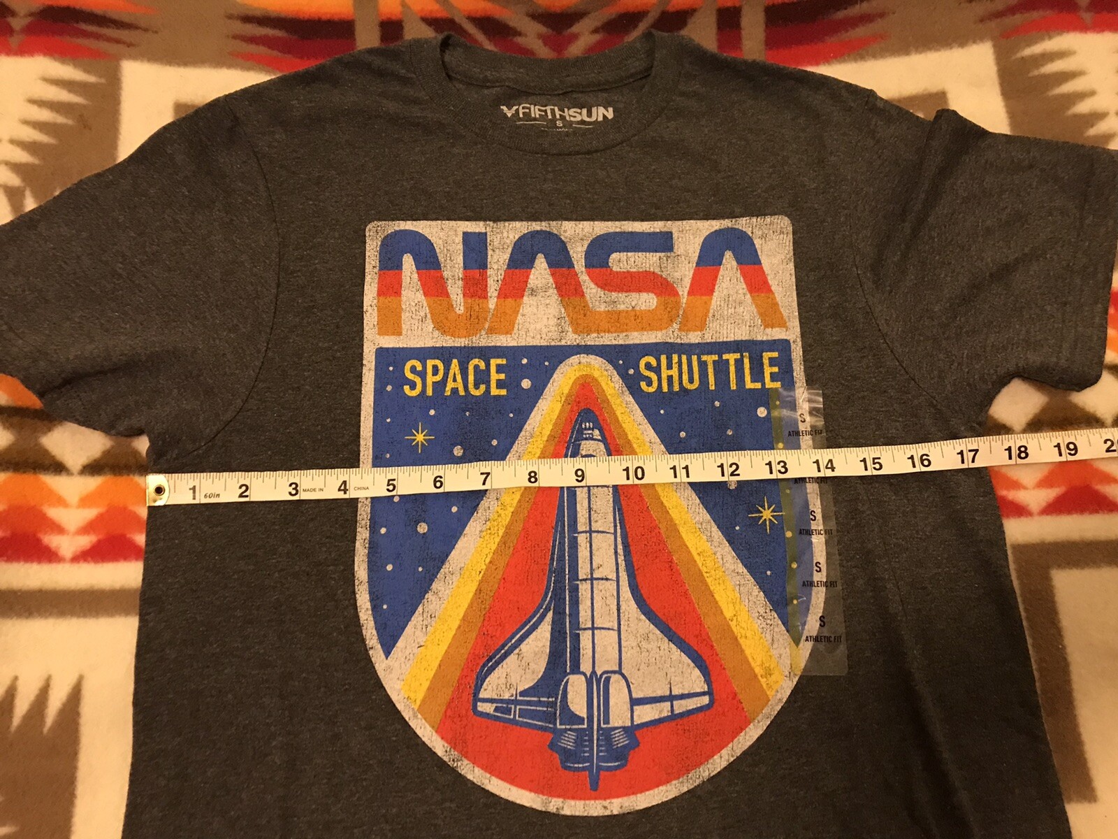 NASA T-Shirt Men’s Size Small Gray Space Shuttle Rocket Graphic Print