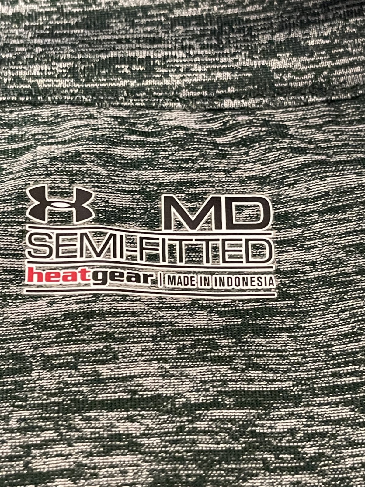 Under Armour Men Long Sleeve Semi-Fitted Heat Gear Size Medium Grey Green gallery