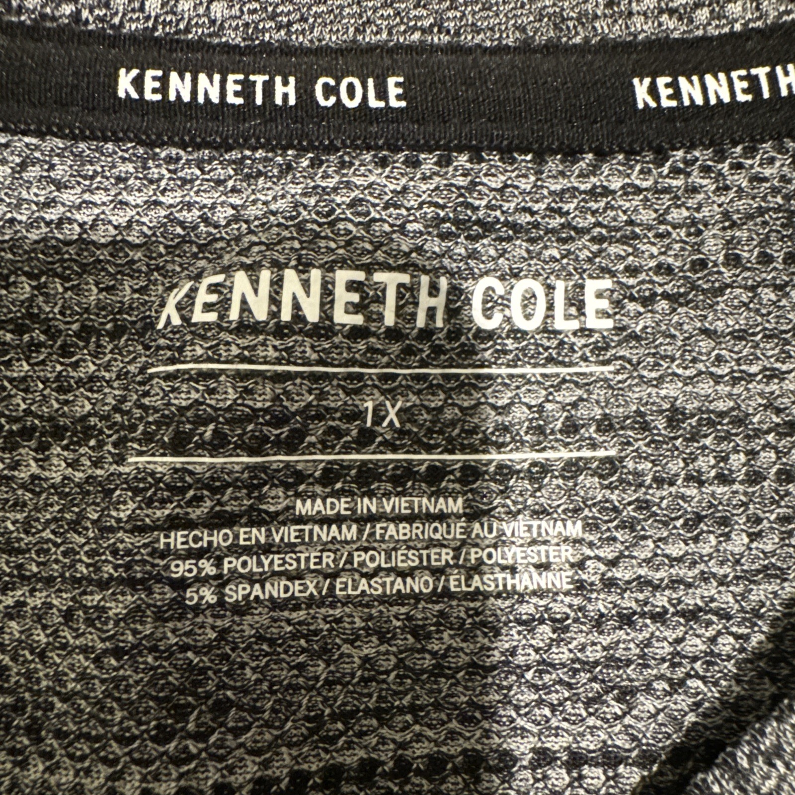 Kenneth Cole Stretch Fit T Shirt Men’s Size 1X Gray Polyester Spandex Blend gallery