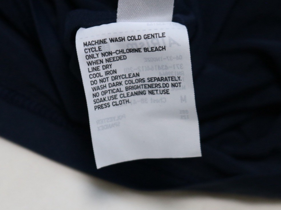 Uniqlo Airism Men Micro Mesh Lightweight Polyester Spandex Size M Blue Tee Top gallery
