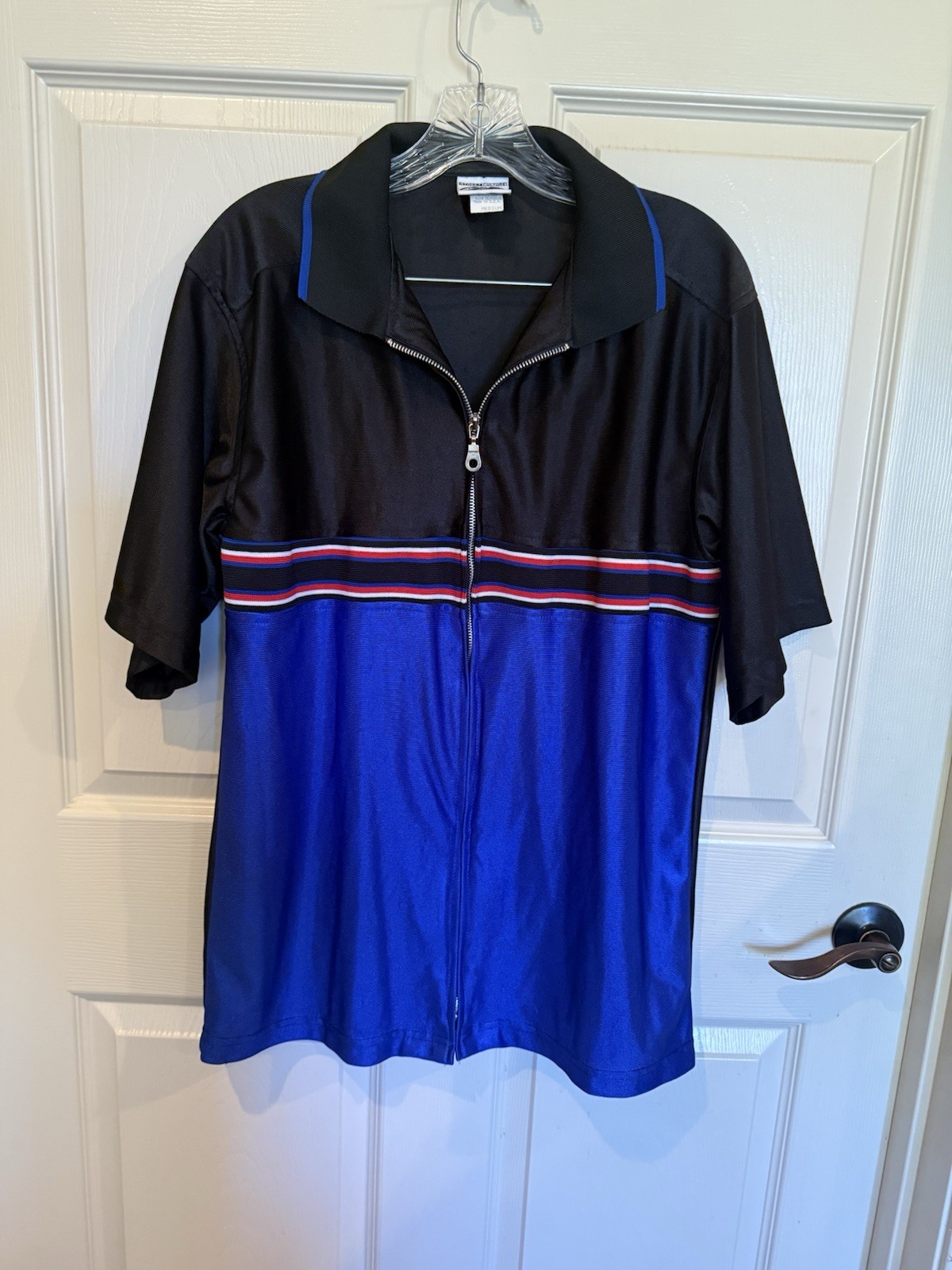 Street Culture Y2K Satin Zip Front Shirt Medium